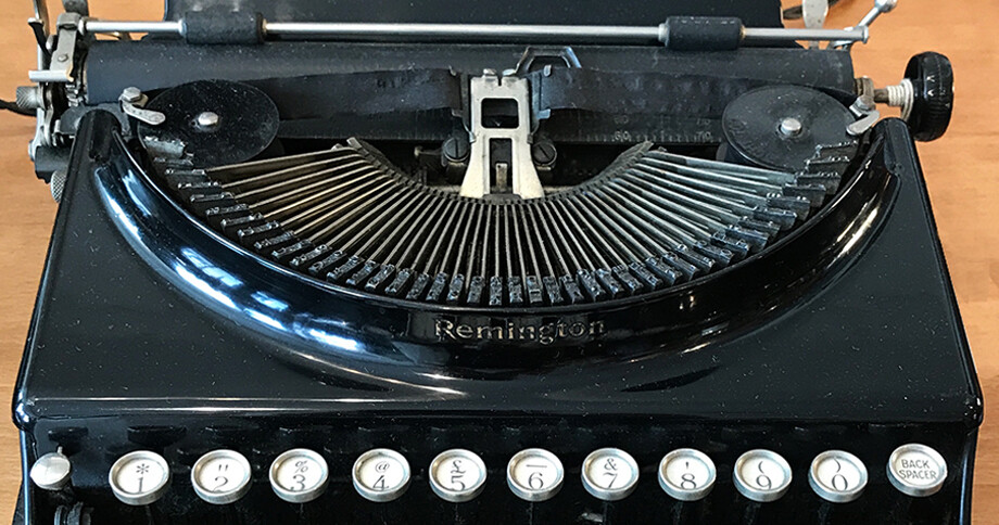 typewriter 02